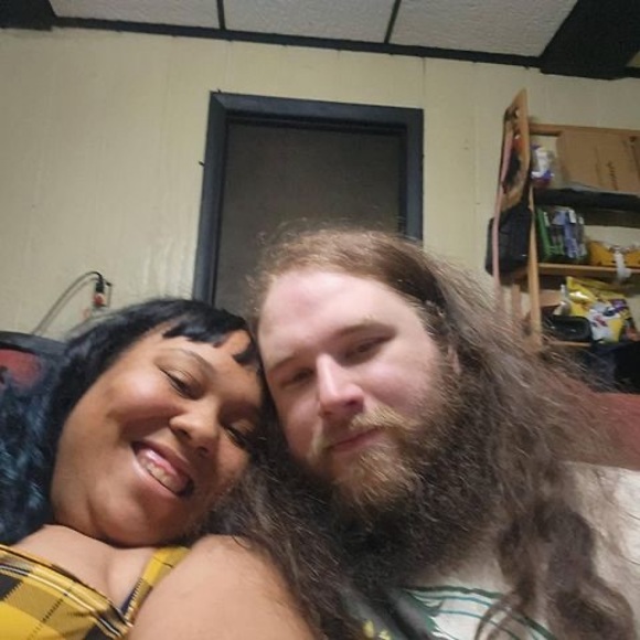 Meet your Posher, Ladevany - Picture 1 of 1